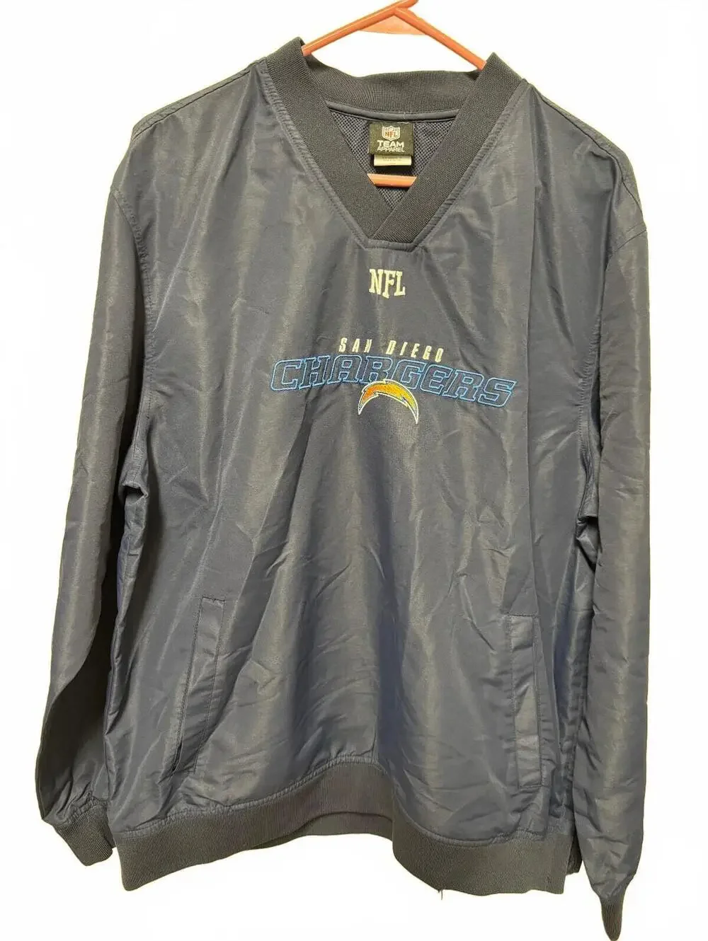 Vintage NFL Team Apparel San Diego Chargers Windbreaker Pullover - Medium